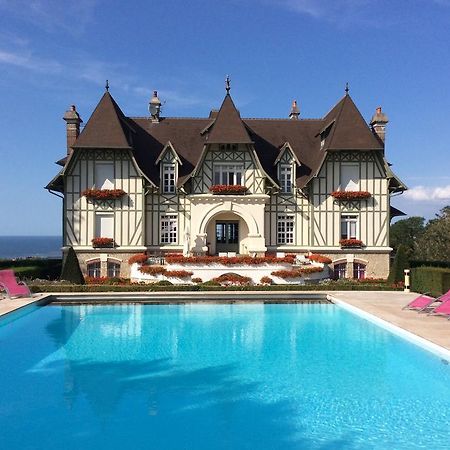 Manoir De Benerville Bed & Breakfast Deauville Exterior photo